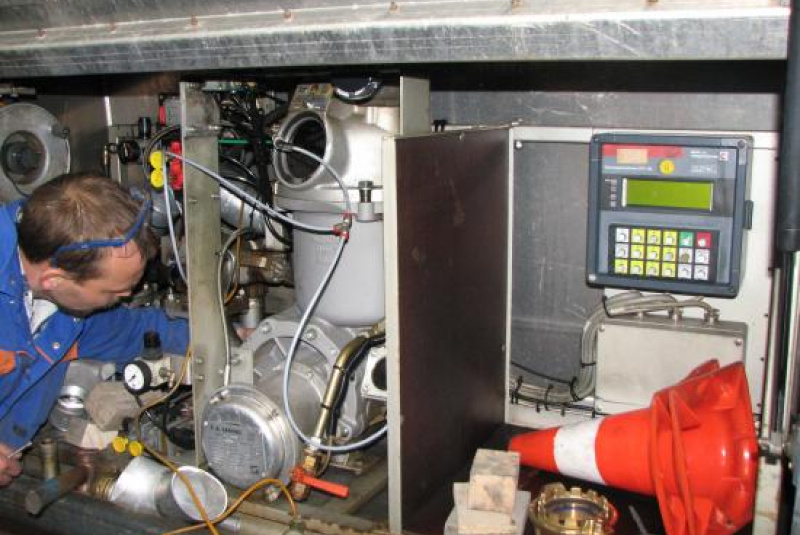 Servis / Oprava výdajných systémov - foto Servis / Oprava výdajných systémov - foto