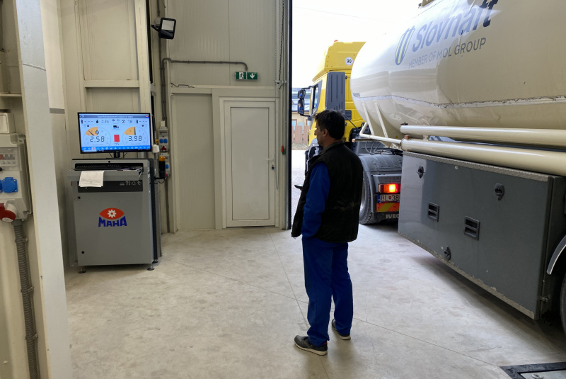 Servis / Oprava cisternových nadstavieb - foto Servis / Oprava cisternových nadstavieb - foto