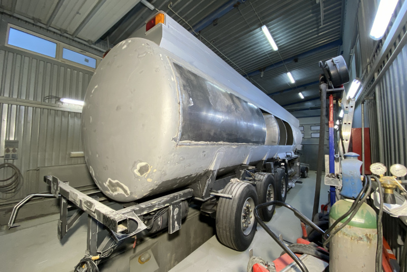 Servis / Oprava cisternových nadstavieb - foto Servis / Oprava cisternových nadstavieb - foto